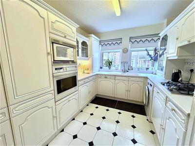 Picture 3
